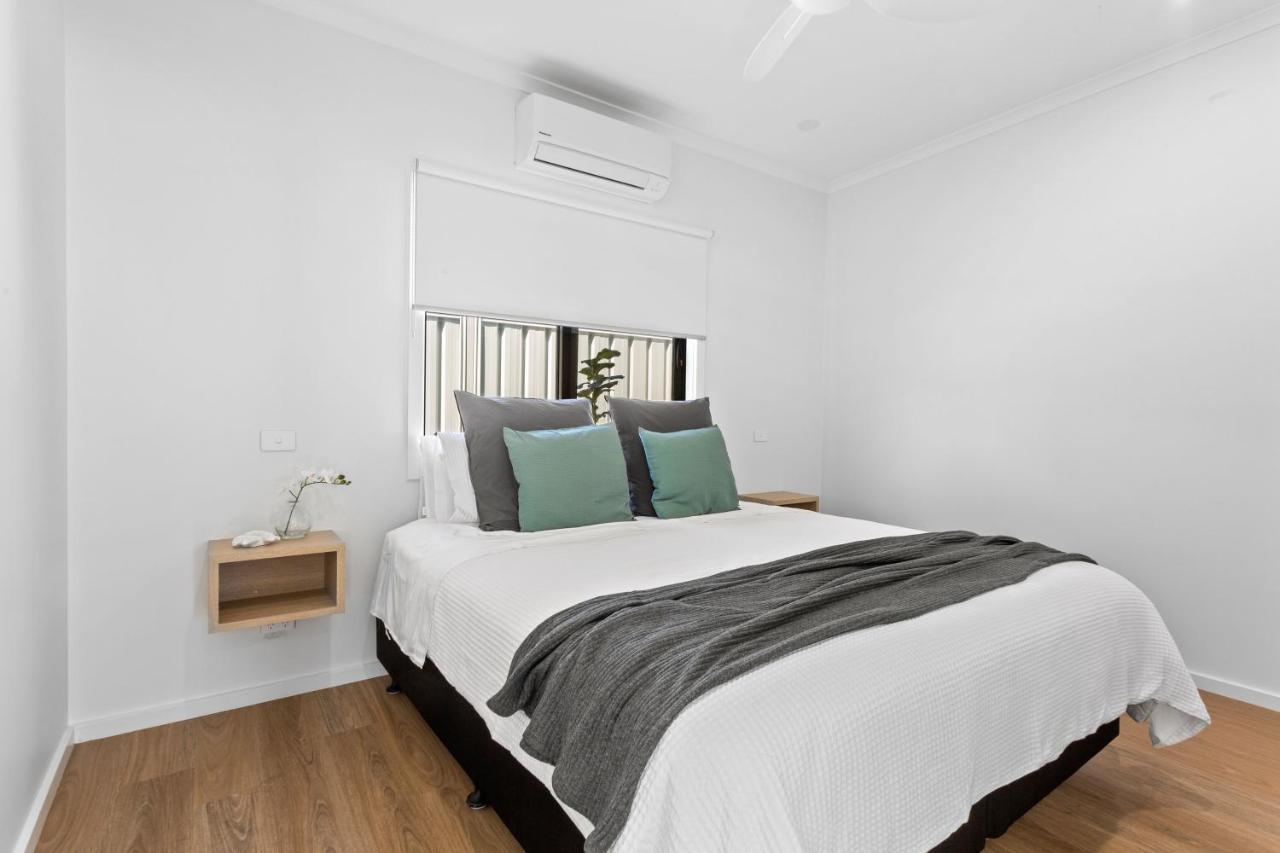 Port Lincoln Beachfront Apartments Екстер'єр фото