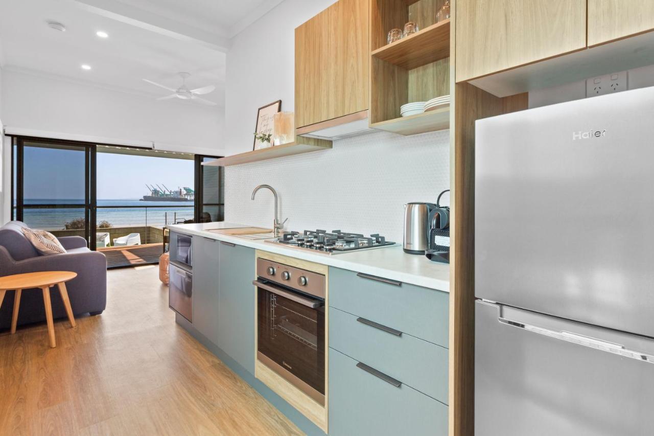 Port Lincoln Beachfront Apartments Екстер'єр фото