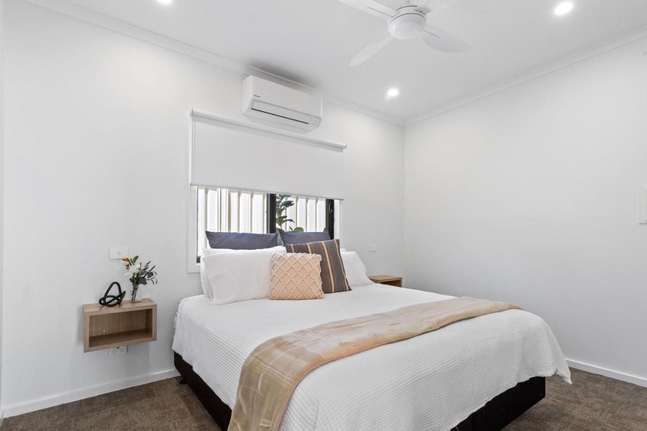 Port Lincoln Beachfront Apartments Екстер'єр фото