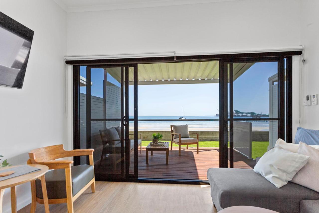 Port Lincoln Beachfront Apartments Екстер'єр фото